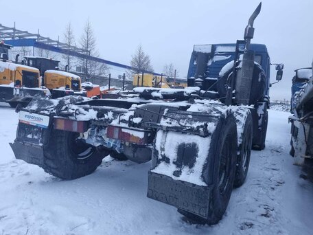 2017 КамАЗ 43118, оранжевый, 1849413 рублей, вид 2