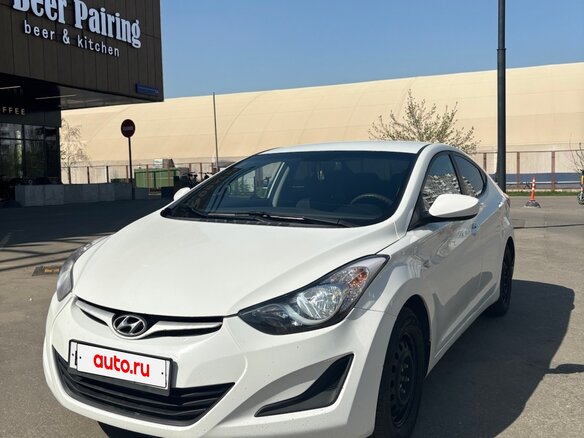 2014 Hyundai Elantra V (MD) Рестайлинг, белый, 935000 рублей