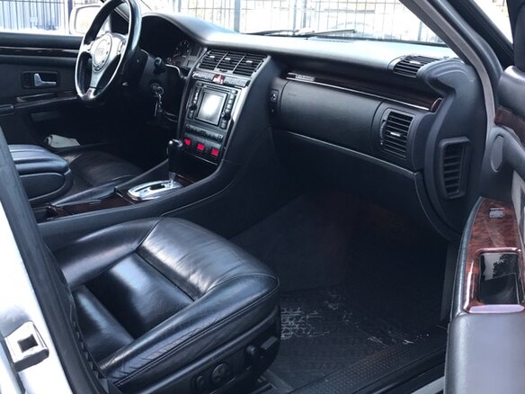 2000 Audi A8, серебристый - вид 2