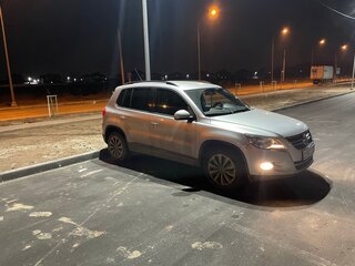 2010 Volkswagen Tiguan I, серебристый, 1200000 рублей, вид 2