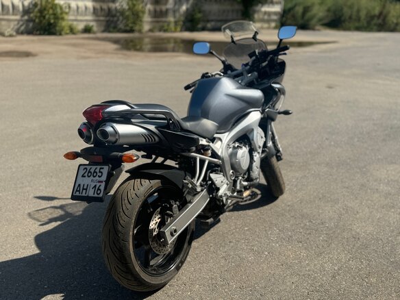 2008 Yamaha FZ6, серебристый, 450000 рублей - вид 2