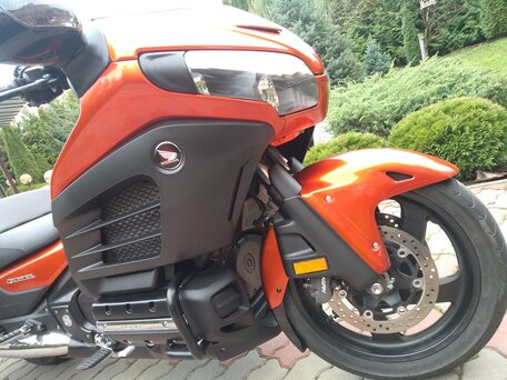 2013 Honda GL 1800 Gold Wing, оранжевый, 1500000 рублей, вид 1