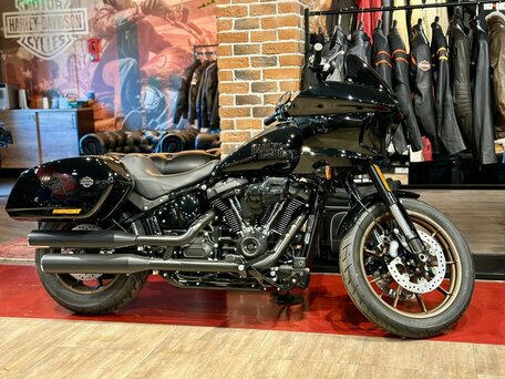 2024 Harley-Davidson Low Rider ST, чёрный, 3450000 рублей, вид 4