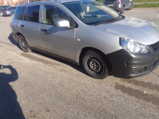 2015 Mazda Familia Y12, серебристый, 1200000 рублей, вид 4