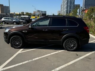 2015 Chevrolet Captiva I Рестайлинг 2, коричневый, 1370000 рублей, вид 3