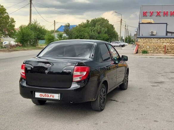 2016 Lada (ВАЗ) Granta I, чёрный, 560000 рублей - вид 3
