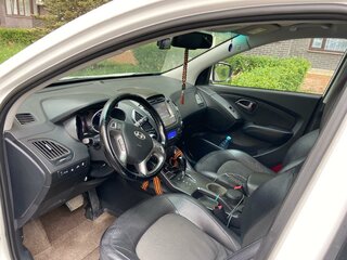 2014 Hyundai ix35 I Рестайлинг, белый, 1400000 рублей, вид 5