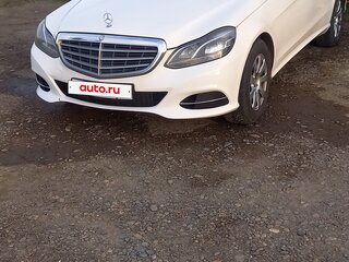 2015 Mercedes-Benz E-Класс 200 IV (W212, S212, C207) Рестайлинг, белый, 2500000 рублей, вид 2