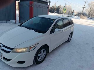 2010 Honda Stream II Рестайлинг, белый, 1520000 рублей, вид 1