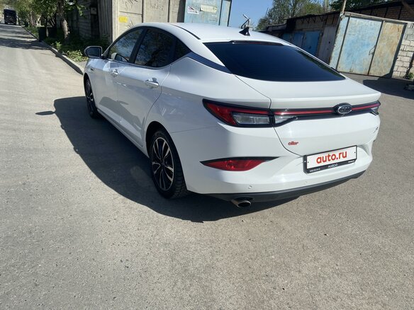2023 JAC J7 I, белый - вид 31
