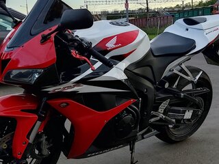 2008 Honda CBR 600RR, белый, 610000 рублей, вид 3