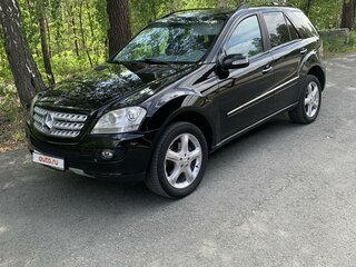 2007 Mercedes-Benz M-Класс 320 II (W164), чёрный, 1390000 рублей, вид 1
