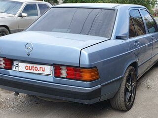 1984 Mercedes-Benz 190 (W201), белый, 435000 рублей, вид 3