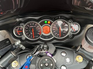 2009 Suzuki GSX 1300 R Hayabusa, белый, 1100000 рублей, вид 5