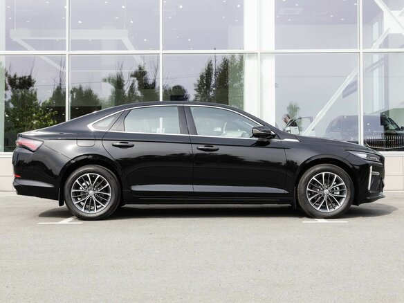 2026 Geely Preface I, чёрный, 3296691 рублей - вид 6