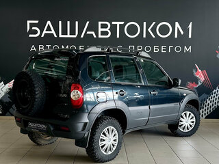 2020 Chevrolet Niva I Рестайлинг, чёрный, 770000 рублей, вид 4