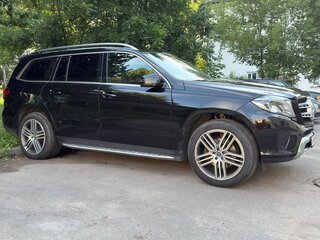 2017 Mercedes-Benz GLS 350 d I (X166), чёрный, 4500000 рублей, вид 4