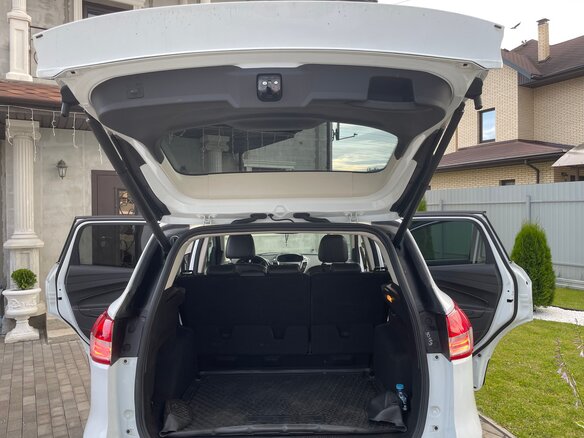 2015 Ford Kuga II, белый, 1165000 рублей - вид 25
