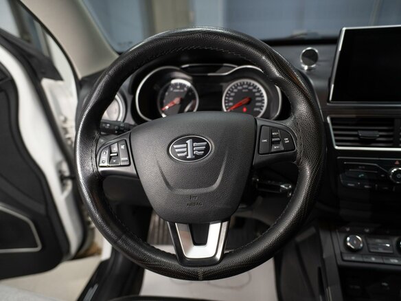 2019 FAW Besturn X40 I, белый, 1269000 рублей - вид 10