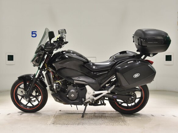 2012 Honda NC 700S, чёрный, 590000 рублей - вид 2