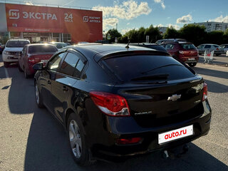 2013 Chevrolet Cruze I Рестайлинг, коричневый, 700000 рублей, вид 4