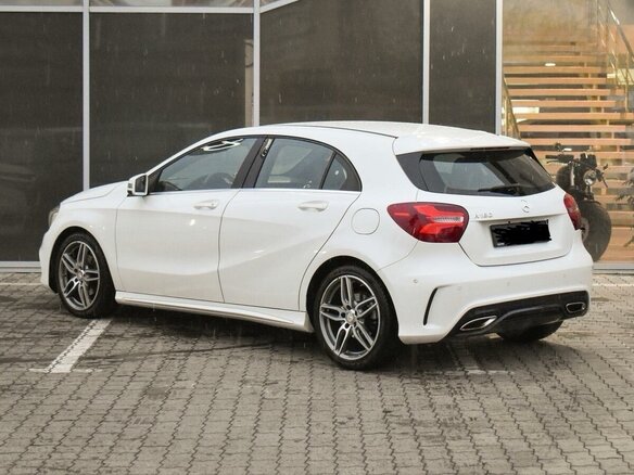 2016 Mercedes-Benz A-Класс 200 III (W176) Рестайлинг, белый, 1799000 рублей - вид 4