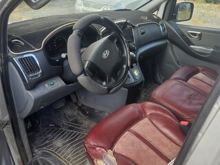2008 Hyundai Grand Starex I, серый, 490000 рублей, вид 4