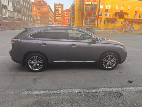 2011 Lexus RX 350 III, серый, 2300000 рублей, вид 3