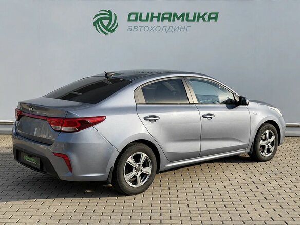 2017 Kia Rio IV, серый - вид 4