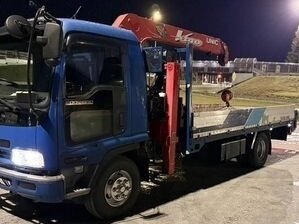 2003 Isuzu Forward (F-Series), синий, 4000000 рублей - вид 3