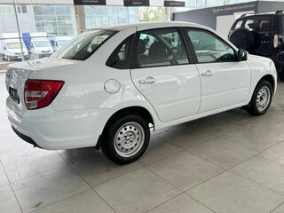 2026 Lada (ВАЗ) Granta I Рестайлинг, белый, 1168000 рублей, вид 2