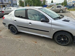 2006 Peugeot 206, серебристый, 180000 рублей, вид 3