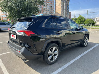 2020 Toyota RAV4 V (XA50), чёрный, 3100000 рублей, вид 2