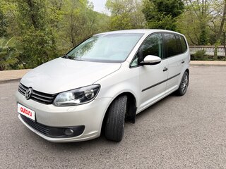 2010 Volkswagen Touran I Рестайлинг 2, серебристый, 780000 рублей, вид 1