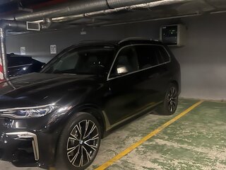 2020 BMW X7 M50d I (G07), чёрный, 7700000 рублей, вид 1