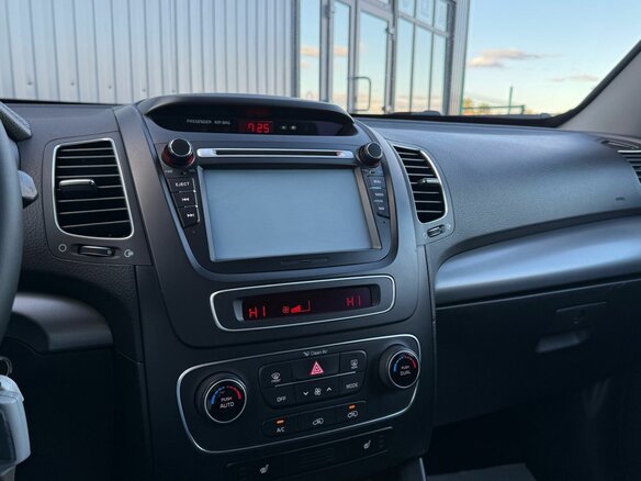 2013 Kia Sorento II Рестайлинг, синий, 1829000 рублей - вид 17