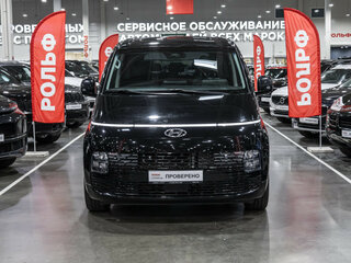 2023 Hyundai Staria I, чёрный, 4599700 рублей, вид 3