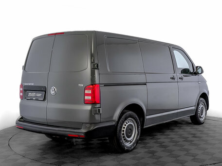 2017 Volkswagen Transporter, серый, 2490000 рублей, вид 5