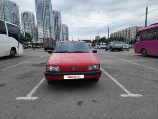 1991 Volkswagen Passat B3, красный, 250000 рублей, вид 2