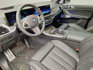 2025 BMW X5 M60i IV (G05/G18) Рестайлинг, чёрный, 20500000 рублей, вид 2