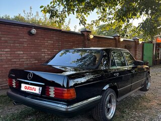 1987 Mercedes-Benz S-Класс 500 II (W126) Рестайлинг, чёрный, 850000 рублей, вид 4