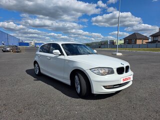 2011 BMW 1 серии 116i I (E81/E82/E87/E88) Рестайлинг, белый, 850000 рублей, вид 1