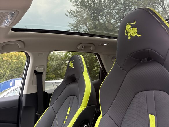 2023 Forthing T5 EVO, белый, 2700000 рублей - вид 22