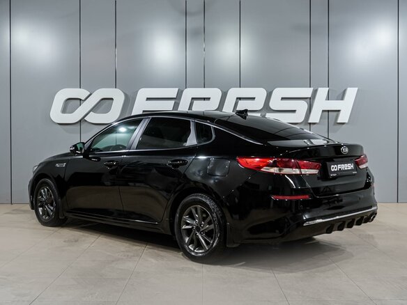2019 Kia Optima IV Рестайлинг, чёрный, 1699000 рублей - вид 1
