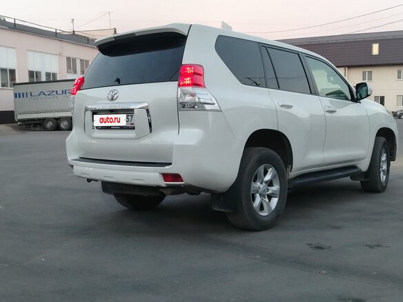 2012 Toyota Land Cruiser Prado 150 Series, белый, 2400000 рублей - вид 3