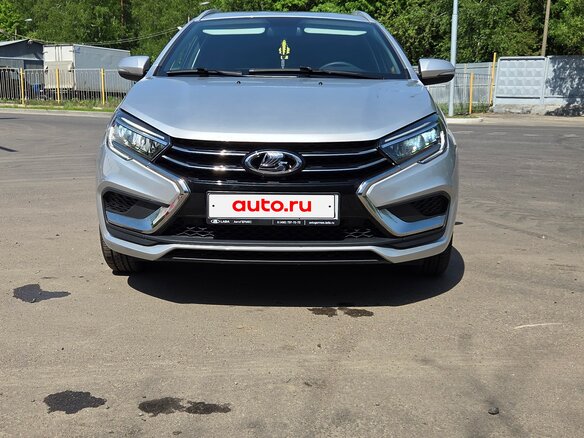 2025 Lada (ВАЗ) Vesta SW I Рестайлинг (NG), серебристый, 1600000 рублей - вид 2