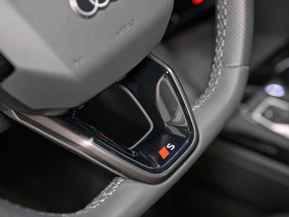 2026 Audi Q5 L III (GU), чёрный, 6890000 рублей - вид 31