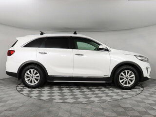 2020 Kia Sorento III Prime Рестайлинг, белый, 2599000 рублей, вид 4