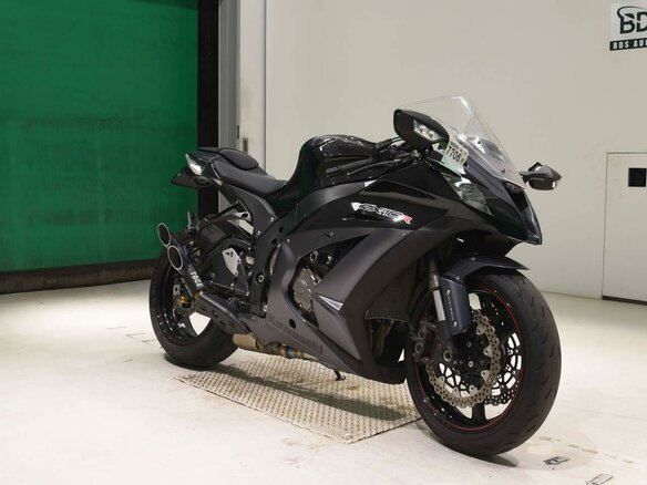 2012 Kawasaki ZX-10R Ninja, чёрный, 977000 рублей - вид 2
