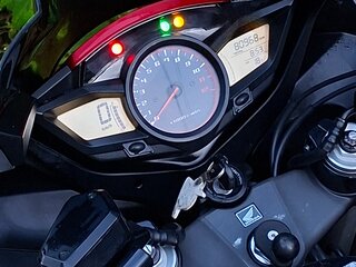 2010 Honda VFR 1200, пурпурный, 760000 рублей, вид 2
